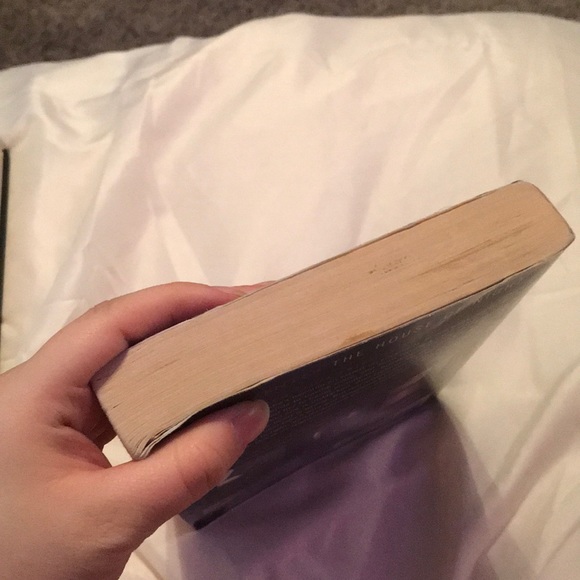 Book - Picture 4 of 5